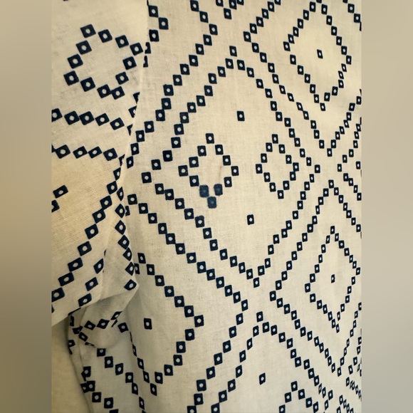 NEW Kalki Front Slit Kurta White Blue Cotton Geometric Size 2? NWOT - Picture 8 of 8